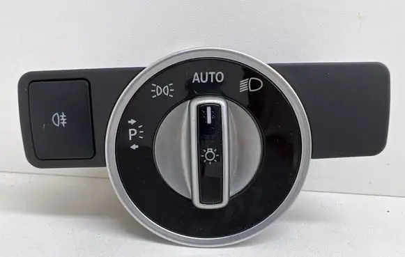 Mercedes-Benz E C207 W207 Light switch A2129050551