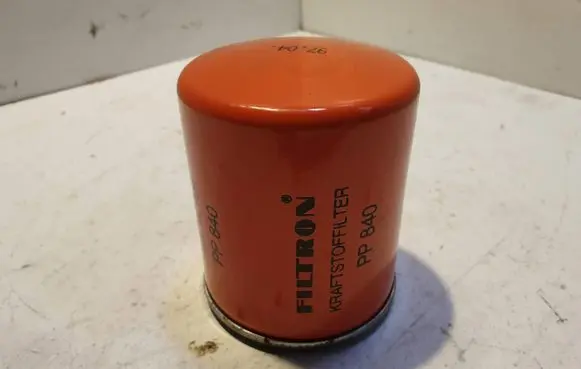 Mercedes-Benz E W124 Oil breather separator PP840