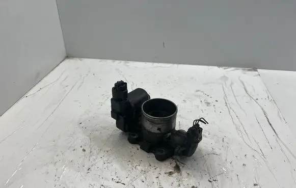 Toyota RAV 4 (XA30) Throttle valve 26010 1923002010