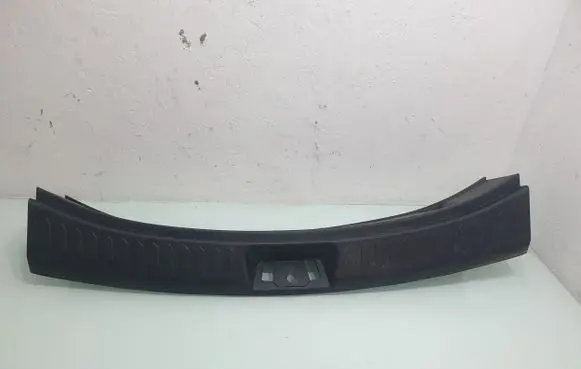 KIA Sportage Trunk/boot sill cover protection 857703U020