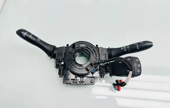 Renault Scenic IV - Grand scenic IV Wiper turn signal indicator stalk/switch 255545857R ZNS90781 255678341R