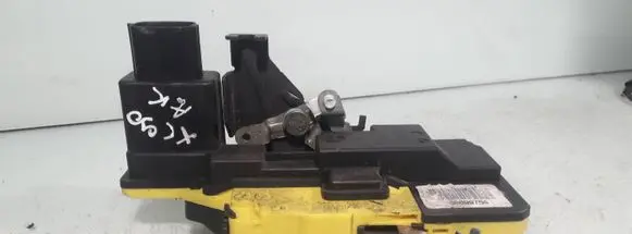 Volvo XC90 Rear door lock 30699754