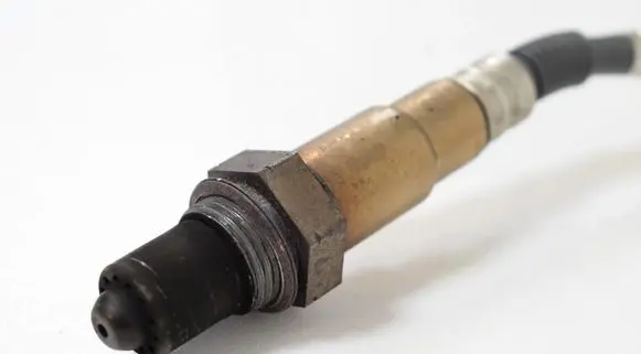 BMW 3 F30 F35 F31 Lambda probe sensor 0258027103 8631047
