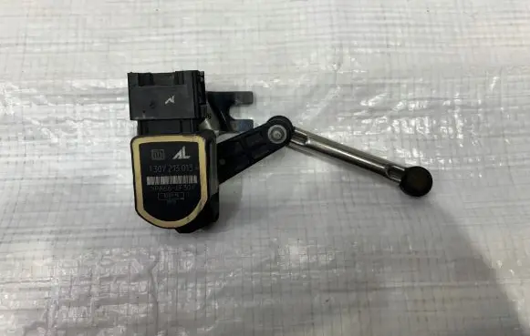 Alfa Romeo Giulia Sensor 1307213013