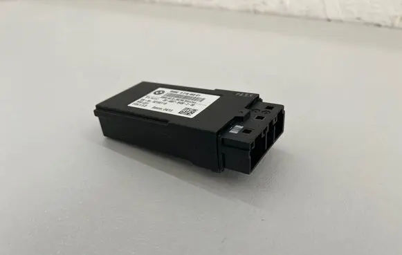 BMW 1 F20 F21 Seat heating relay 9216468 02166119 2840078406300