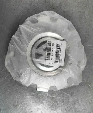 Volkswagen New Beetle Original wheel cap 1c0601149pgrb
