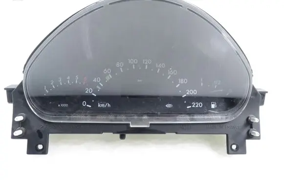 Mercedes-Benz A W168 Speedometer (instrument cluster) 09052689902