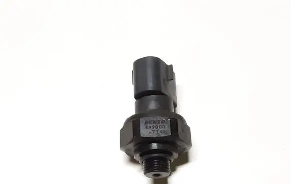 Air conditioning (A/C) pressure sensor