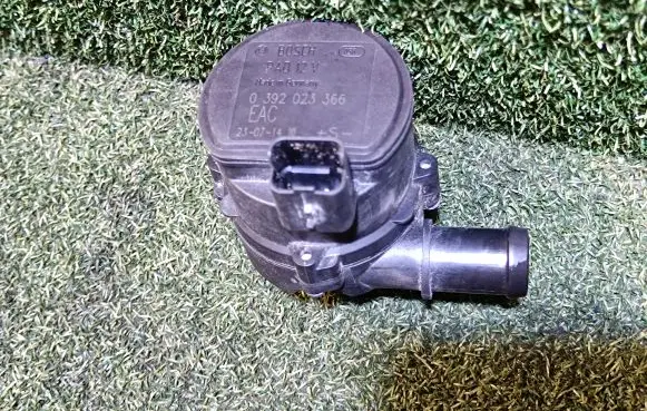 Renault Master III Water pump 0392023366