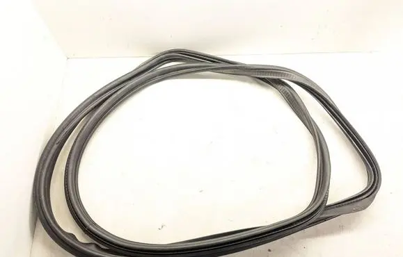 Audi A6 S6 C7 4G Trunk rubber seal (body) 