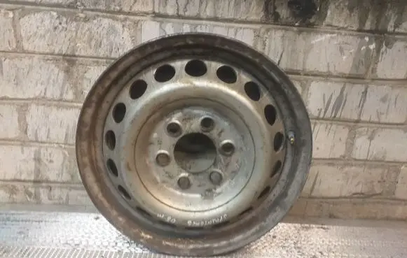 Mercedes-Benz Sprinter W906 R16 steel rim 