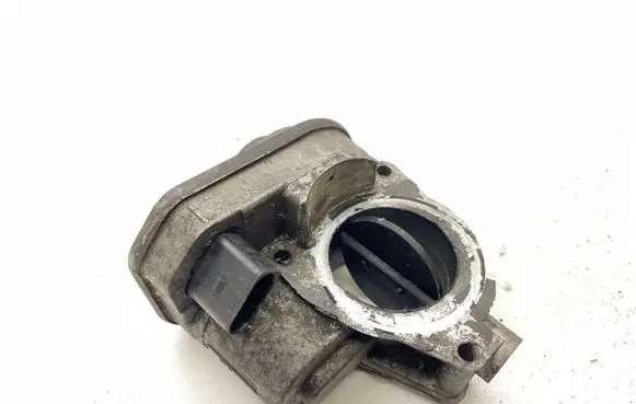Audi A8 S8 D3 4E Throttle valve 057128063