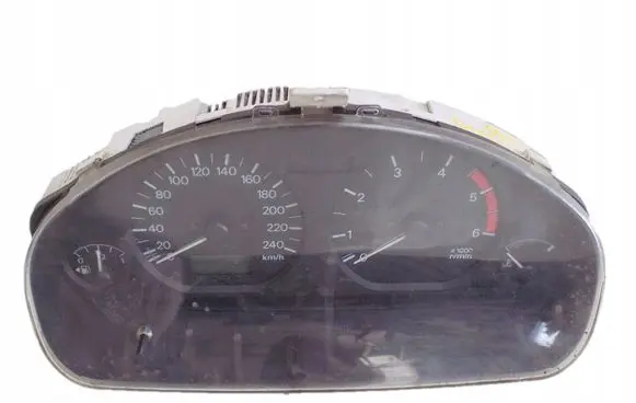 Mitsubishi Carisma Speedometer (instrument cluster) MR480266