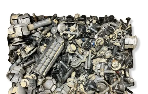 Volvo XC40 Nuts/bolts 