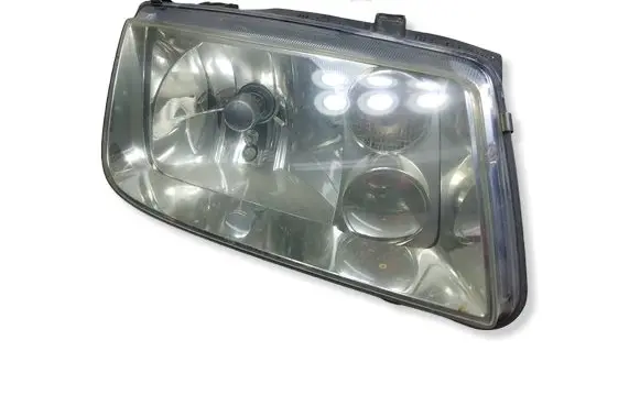 Volkswagen Bora Headlight/headlamp 149977KASACJA 149977