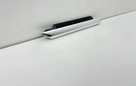 Maserati Ghibli Door glass trim 670009915 670004717