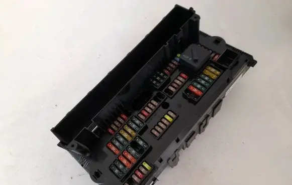 BMW 5 GT F07 Fuse box set 923442101 9234421-01