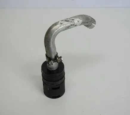 Audi Q7 4L Air intake hose/pipe