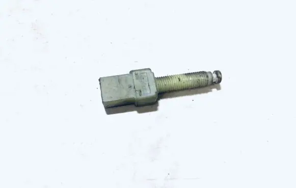 Volkswagen PASSAT B5 Brake pedal sensor switch 443945515
