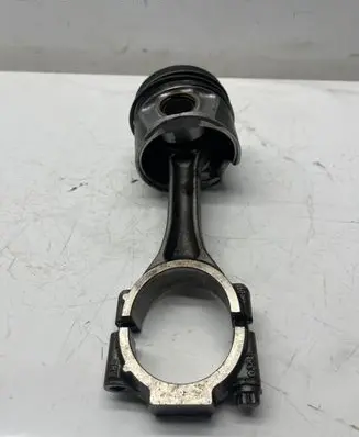 Audi A6 S6 C6 4F Piston with connecting rod