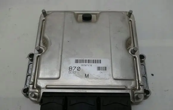 Mitsubishi Carisma Engine control unit/module MR507870