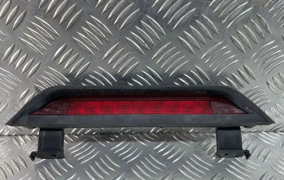 Tailgate rear/tail lights