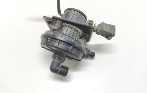 Chevrolet TrailBlazer Secondary air pump 72262118 72805611 12594698
