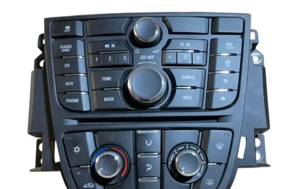 Head unit multimedia control
