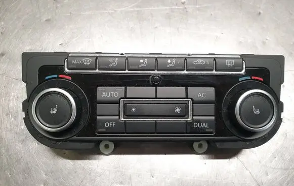 Volkswagen PASSAT B7 Climate control unit 5K0907044EA SW1010 5HB00974681