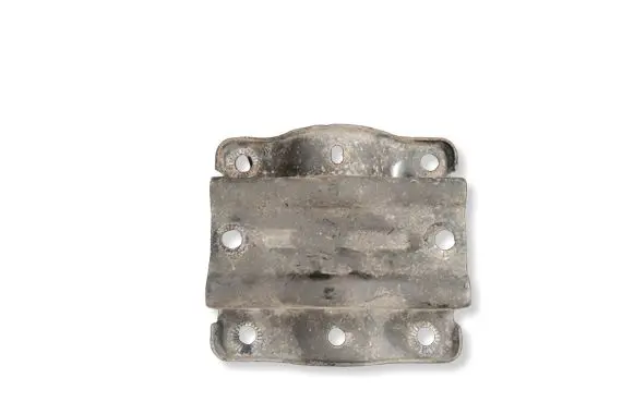 Porsche Cayenne (92A) Front shock absorber mounting bracket 