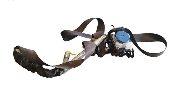 Subaru Impreza IV Front seatbelt 305257810
