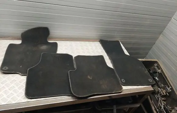 Volkswagen PASSAT CC Car floor mat set 3C1863011D 3C1863011