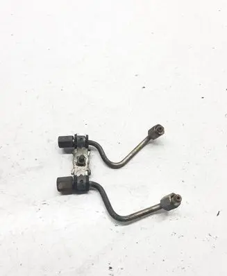 Honda CR-V Fuel injector supply line/pipe 