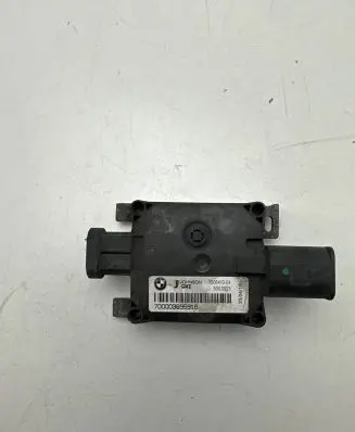 BMW 1 F20 F21 Coolant fan relay 7608410 5000923 700003695916