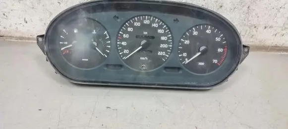 Renault Megane I Speedometer (instrument cluster) 7700839644