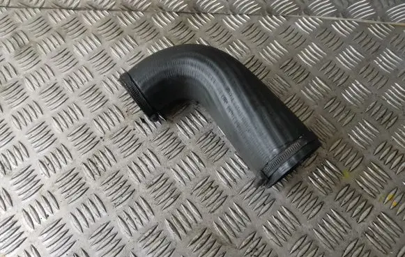 Volvo S60 Intercooler hose/pipe