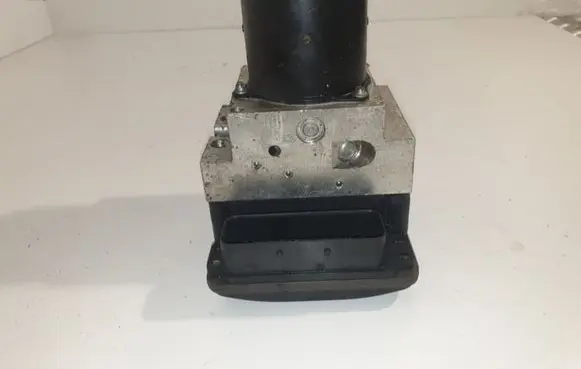 BMW 5 E60 E61 ABS Pump 6783360