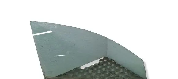 Mazda 3 I Front door window glass four-door