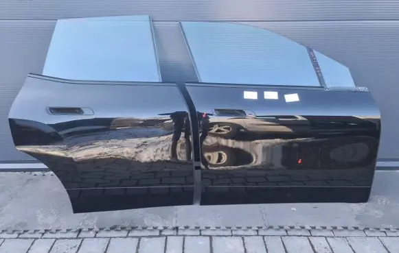 BMW iX Front door