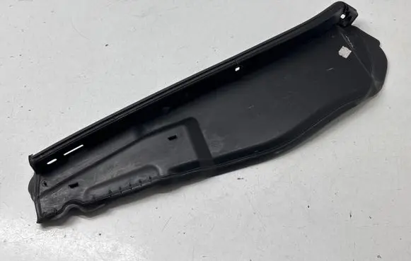 BMW X1 F48 F49 Fender end trim 51767329399 60829010