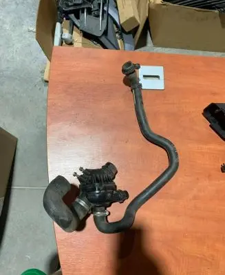 Thermostat/thermostat housing