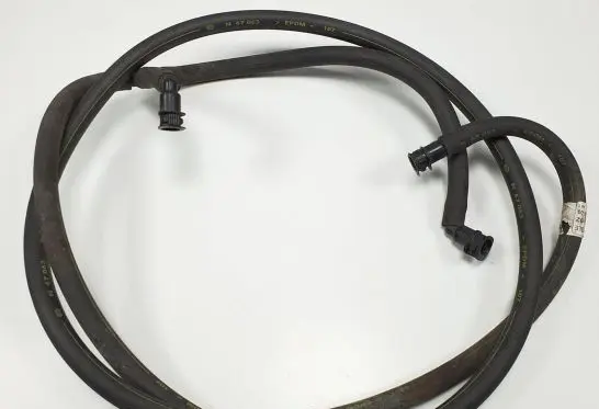 Mercedes-Benz R W251 Windshield washer fluid hose A1648600092