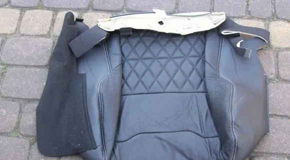 Toyota RAV 4 (XA40) Seat trim 