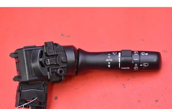 Toyota Avensis Verso Headlight wiper switch 17F003LH