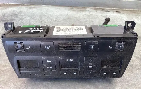 Audi A6 S6 C5 4B Climate control unit 4B0820043J 5HB00760418