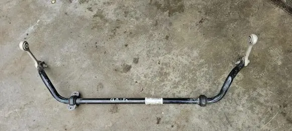 Audi Q7 4M Front anti-roll bar/sway bar 4M0400045