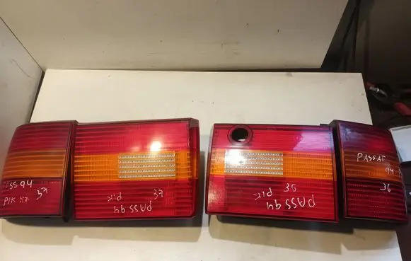 Volkswagen PASSAT B4 Rear/tail lights set 3A9945107 3A9945108
