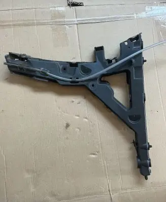 Land Rover Range Rover Velar Bumper support mounting bracket corner J8A217B930AG