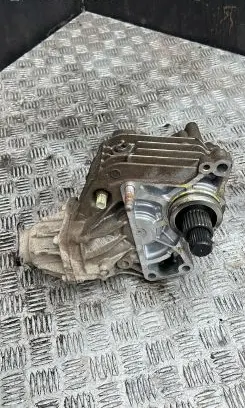 Suzuki Vitara (LY) Gearbox transfer box case 