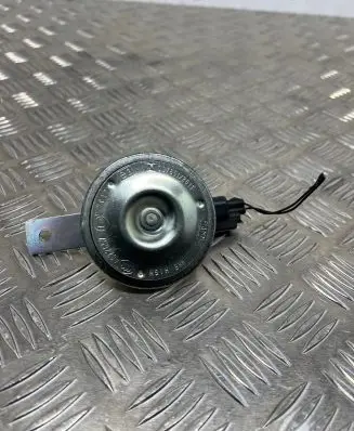 Jaguar XF X260 Horn signal BJ3213832BB B34SN1416H02